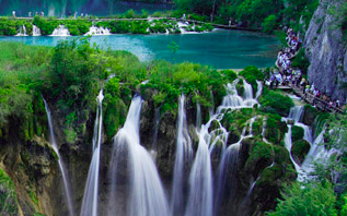 waterfalls at Plitvicka Jezera National Park
